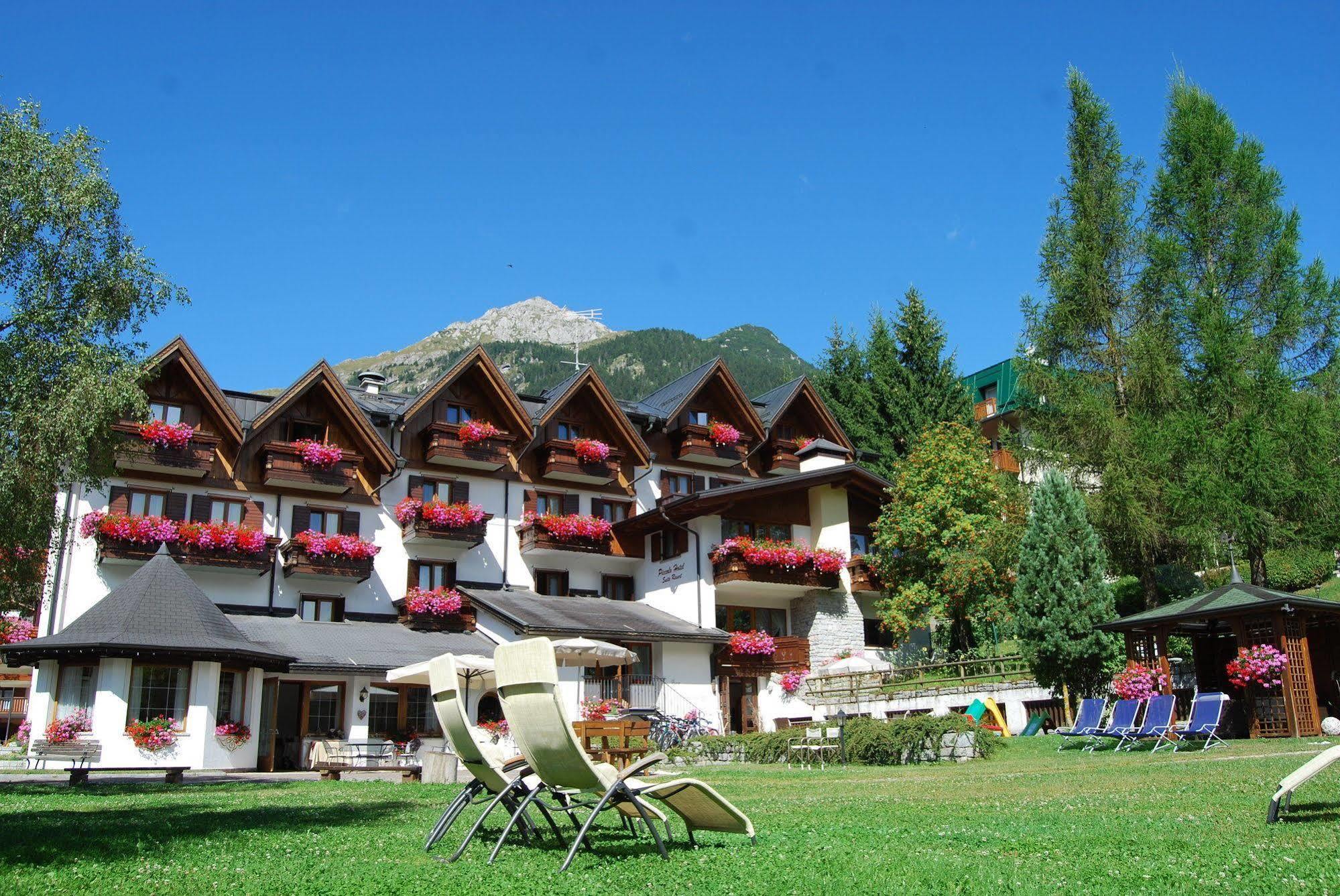 Il Piccolo Dolomiti Resort Andalo Esterno foto