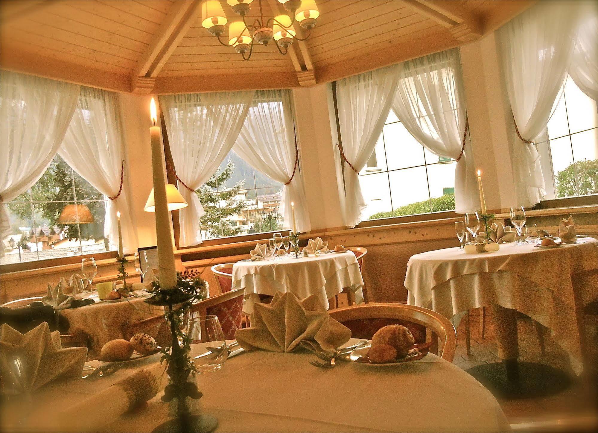 Il Piccolo Dolomiti Resort Andalo Esterno foto