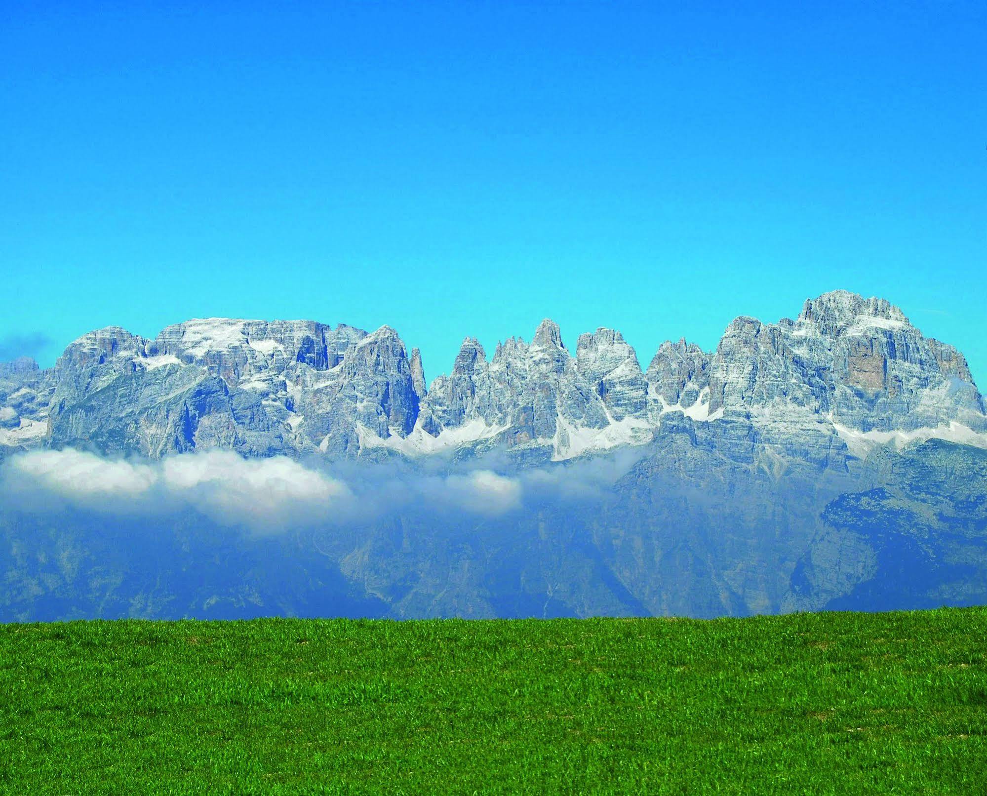 Il Piccolo Dolomiti Resort Andalo Esterno foto